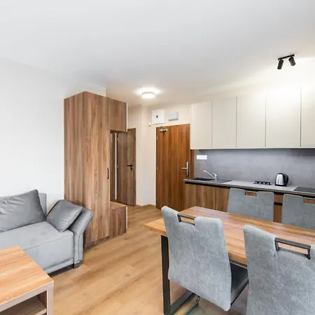 Happy Nest Appartement *