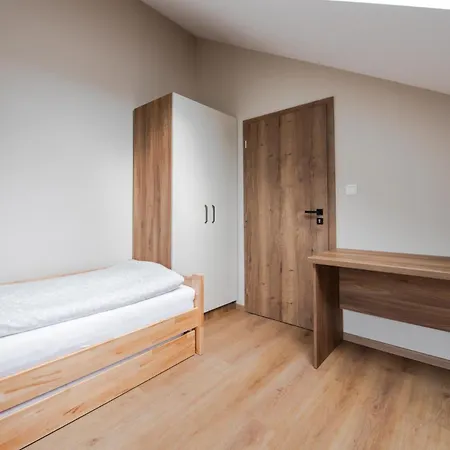 Happy Nest *